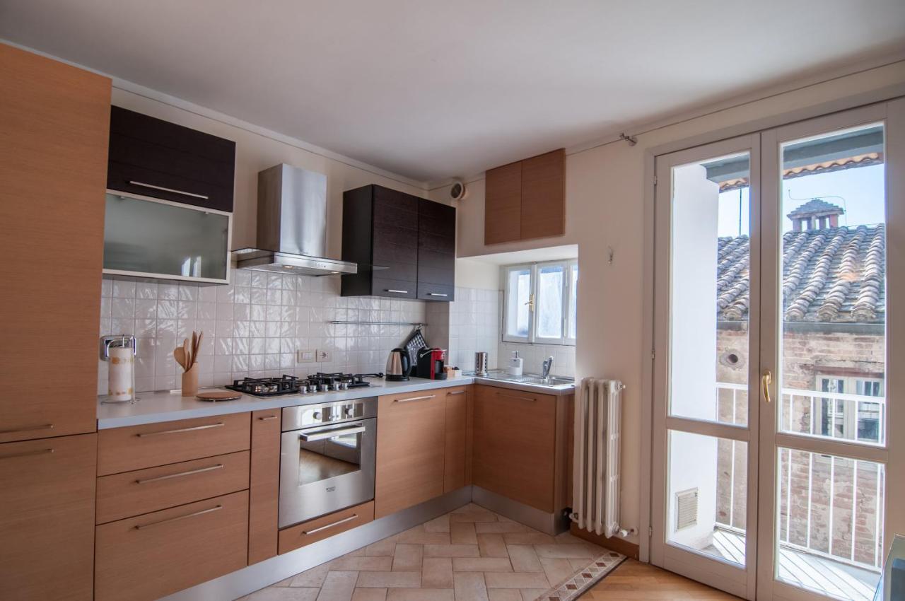 Residenza Perusia Apartment เปรูจา ภายนอก รูปภาพ