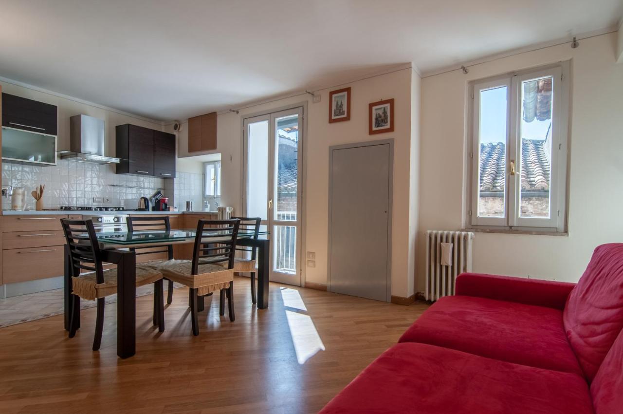 Residenza Perusia Apartment เปรูจา ภายนอก รูปภาพ
